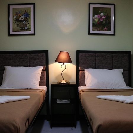 Doniti Suites And Events Place Mandaluyong Kültér fotó
