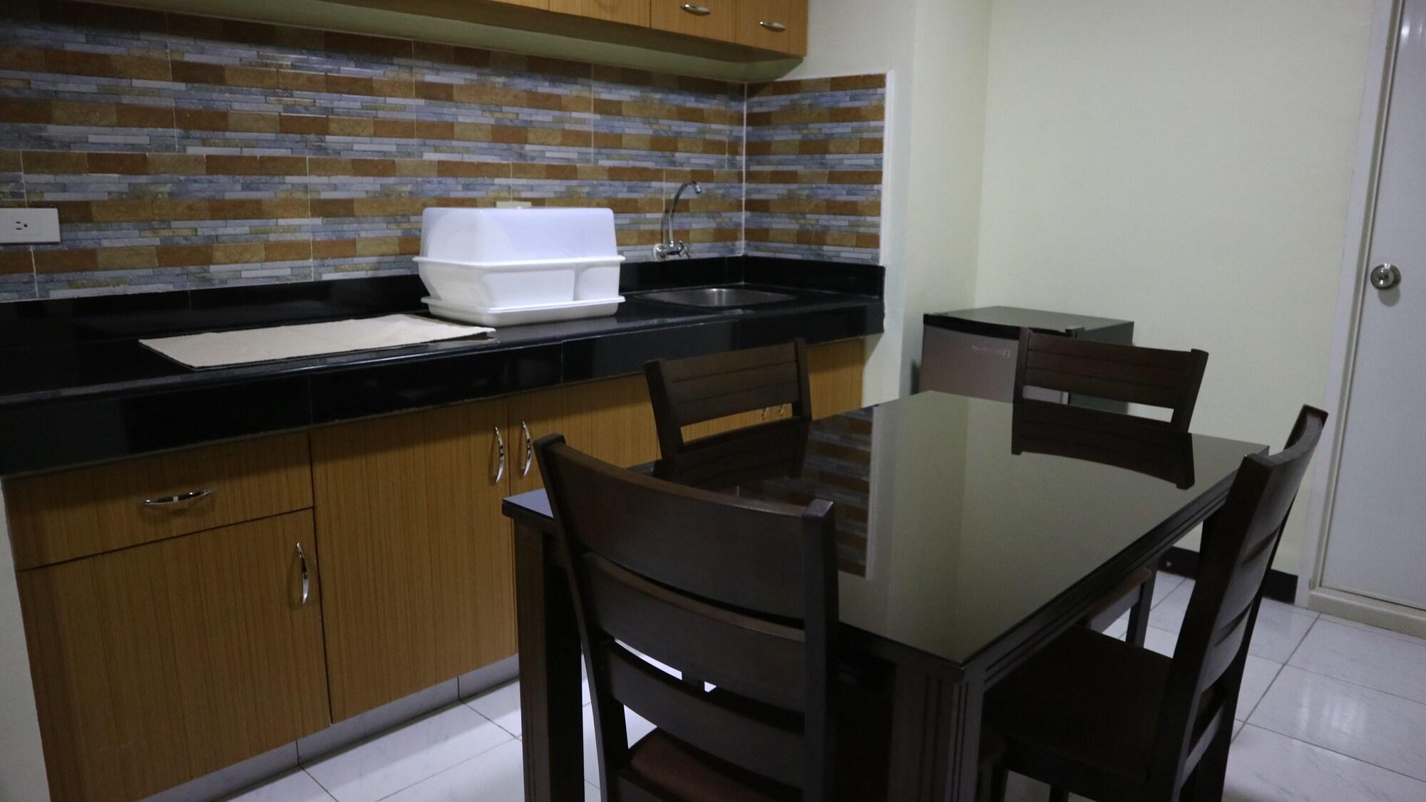 Doniti Suites And Events Place Mandaluyong Kültér fotó