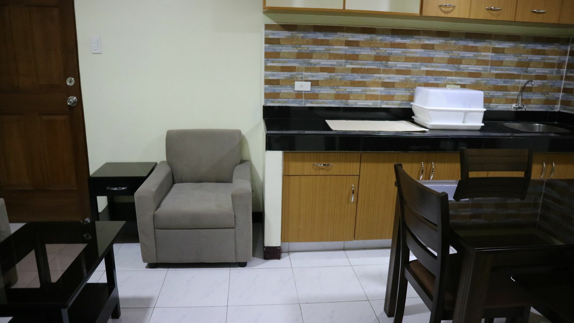 Doniti Suites And Events Place Mandaluyong Kültér fotó